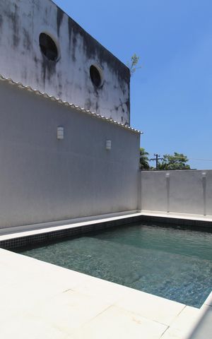 Casa de condomínio à venda com 320m², 4 quartos e 3 vagasQuintal