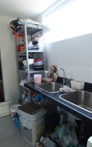 Casa de condomínio à venda com 320m², 4 quartos e 3 vagasÁrea de serviço