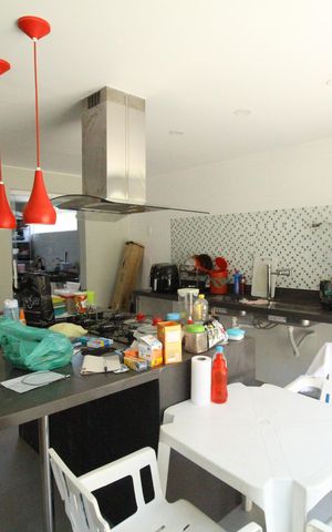 Casa de condomínio à venda com 320m², 4 quartos e 3 vagasCozinha