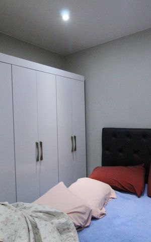 Casa de condomínio à venda com 320m², 4 quartos e 3 vagasQuarto