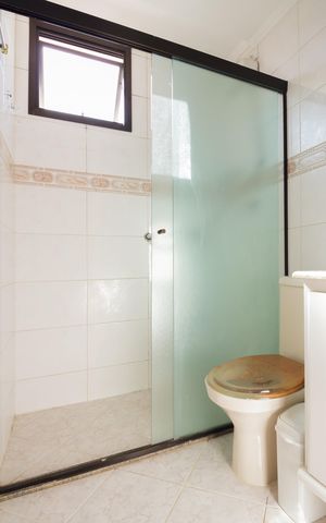 Apartamento para alugar com 80m², 2 quartos e 1 vaga Apartamento para alugar com 80m², 2 quartos e 1 vagaBanheiro