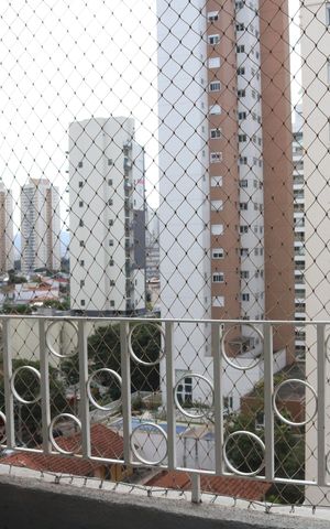 Apartamento para alugar com 70m², 2 quartos e 1 vagaVaranda