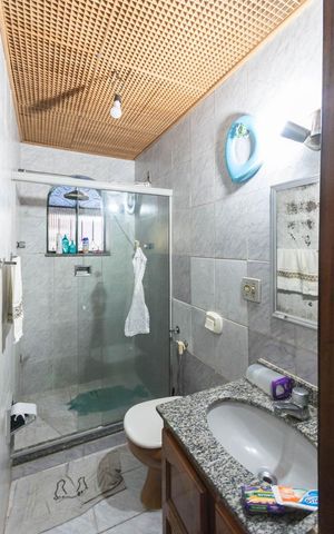 Casa para alugar com 300m², 3 quartos e 2 vagasBanheiro Suíte