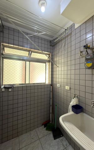 Apartamento à venda com 65m², 3 quartos e 2 vagas Apartamento à venda com 65m², 3 quartos e 2 vagasÁrea de Serviço