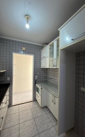 Apartamento à venda com 65m², 3 quartos e 2 vagas Apartamento à venda com 65m², 3 quartos e 2 vagasCozinha