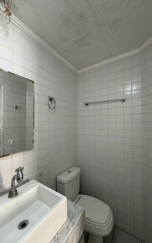 Apartamento à venda com 65m², 3 quartos e 2 vagas Apartamento à venda com 65m², 3 quartos e 2 vagasQuarto 1 - Suíte Banheiro