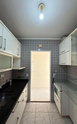 Apartamento à venda com 65m², 3 quartos e 2 vagas Apartamento à venda com 65m², 3 quartos e 2 vagasCozinha