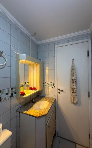 Apartamento à venda com 65m², 3 quartos e 2 vagas Apartamento à venda com 65m², 3 quartos e 2 vagasBanheiro Social