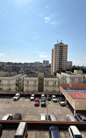 Apartamento à venda com 65m², 3 quartos e 2 vagas Apartamento à venda com 65m², 3 quartos e 2 vagasSala Vista