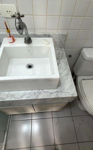 Apartamento à venda com 65m², 3 quartos e 2 vagas Apartamento à venda com 65m², 3 quartos e 2 vagasQuarto 1 - Suíte Banheiro