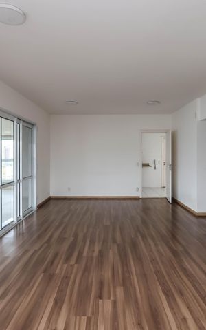 Apartamento à venda com 254m², 4 quartos e 4 vagasSala