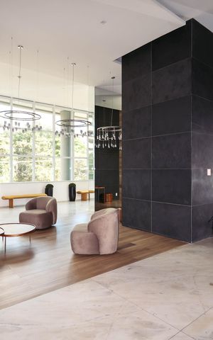 Apartamento à venda com 254m², 4 quartos e 4 vagasÁrea comum - Hall de entrada
