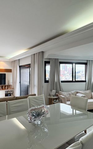 Apartamento à venda com 135m², 3 quartos e 2 vagas Apartamento à venda com 135m², 3 quartos e 2 vagasSala