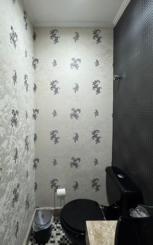 Apartamento à venda com 135m², 3 quartos e 2 vagas Apartamento à venda com 135m², 3 quartos e 2 vagasLavabo