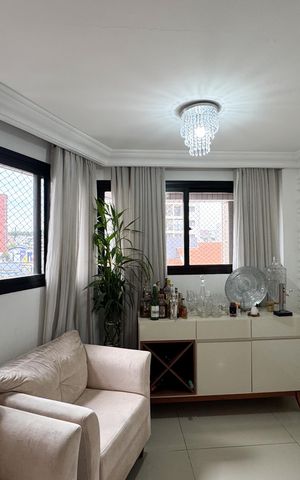 Apartamento à venda com 135m², 3 quartos e 2 vagas Apartamento à venda com 135m², 3 quartos e 2 vagasSala