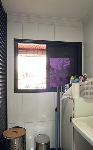 Apartamento à venda com 135m², 3 quartos e 2 vagas Apartamento à venda com 135m², 3 quartos e 2 vagasÁrea de Serviço