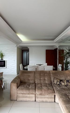 Apartamento à venda com 135m², 3 quartos e 2 vagas Apartamento à venda com 135m², 3 quartos e 2 vagasSala