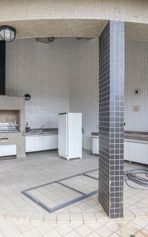 Apartamento à venda com 135m², 3 quartos e 2 vagas Apartamento à venda com 135m², 3 quartos e 2 vagasÁrea comum - Churrasqueira