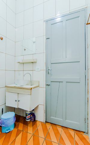 Casa à venda com 250m², 5 quartos e 3 vagasBanheiro  - Casa 2
