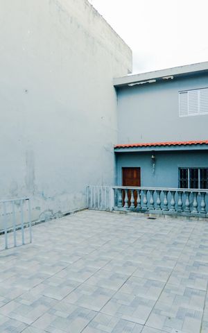 Casa à venda com 250m², 5 quartos e 3 vagasQuintal