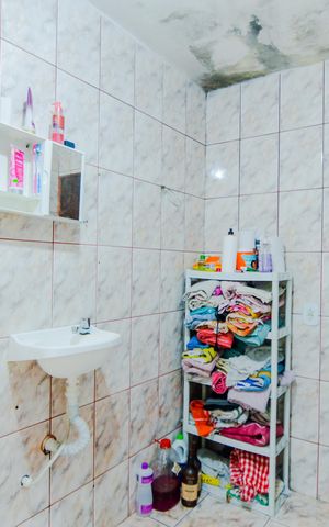Casa à venda com 250m², 5 quartos e 3 vagasBanheiro