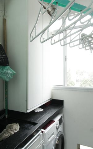 Apartamento para alugar com 52m², 2 quartos e 1 vaga Apartamento para alugar com 52m², 2 quartos e 1 vagaCozinha e Área de Serviço