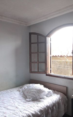 Casa à venda com 235m², 4 quartos e 1 vagaCasa 1 | Suite