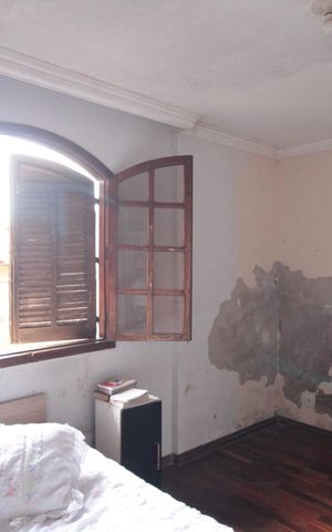 Casa à venda com 235m², 4 quartos e 1 vagaCasa 1 | Suite