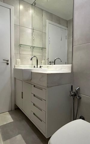 Apartamento para alugar com 131m², 3 quartos e 1 vaga Apartamento para alugar com 131m², 3 quartos e 1 vagaBanheiro Social