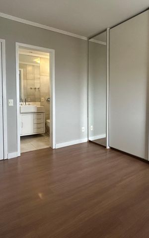 Apartamento para alugar com 131m², 3 quartos e 1 vaga Apartamento para alugar com 131m², 3 quartos e 1 vagaSuíte