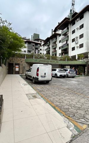 Apartamento para alugar com 131m², 3 quartos e 1 vaga Apartamento para alugar com 131m², 3 quartos e 1 vagaFachada