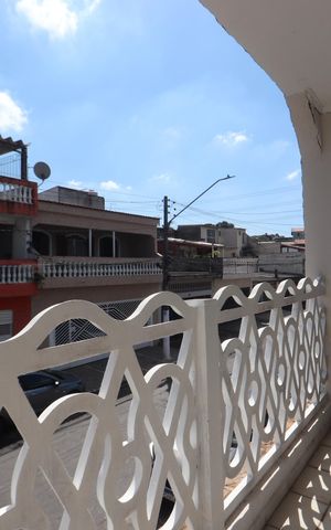 Casa à venda com 200m², 4 quartos e 2 vagasSacada
