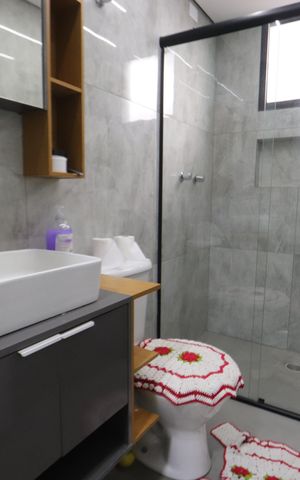 Casa à venda com 200m², 4 quartos e 2 vagasBanheiro Social