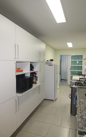 Casa à venda com 160m², 3 quartos e 1 vagaCozinha