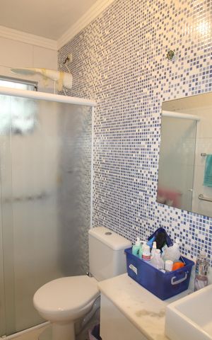 Casa à venda com 160m², 3 quartos e 1 vagaBanheiro 2