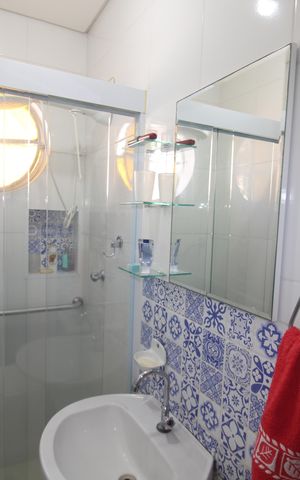 Casa à venda com 160m², 3 quartos e 1 vagaBanheiro