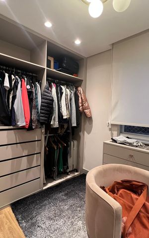 Apartamento para alugar com 120m², 3 quartos e 2 vagas Apartamento para alugar com 120m², 3 quartos e 2 vagasCloset