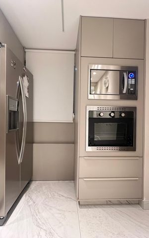 Apartamento para alugar com 120m², 3 quartos e 2 vagas Apartamento para alugar com 120m², 3 quartos e 2 vagasCozinha