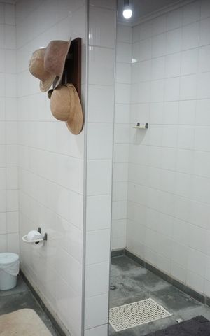 Casa de condomínio à venda com 570m², 5 quartos e 4 vagasBanheiro