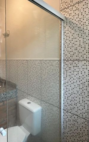 Casa de condomínio para alugar com 40m², 1 quarto e sem vaga Casa de condomínio para alugar com 40m², 1 quarto e sem vagaBanheiro da Suíte