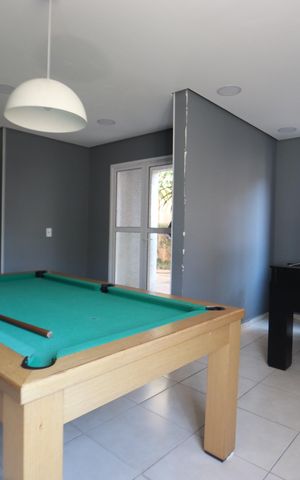 Apartamento para alugar com 35m², 2 quartos e 1 vagaÁrea comum - Sala de jogos