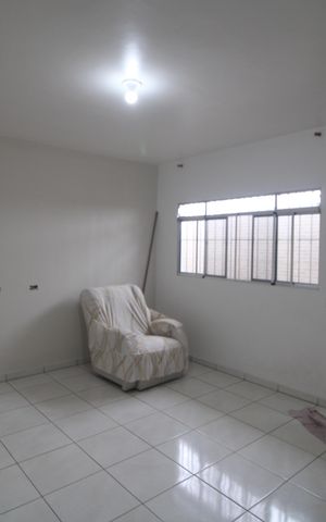 Casa à venda com 250m², 3 quartos e 2 vagasSala