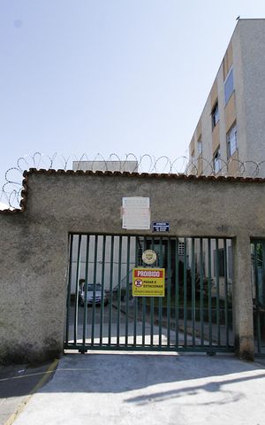 Apartamento à venda com 65m², 2 quartos e 1 vagaFachada