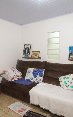 Casa para alugar com 182m², 2 quartos e 2 vagas Casa para alugar com 182m², 2 quartos e 2 vagasSala