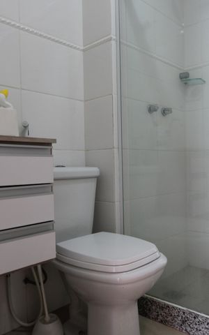 Apartamento para alugar com 85m², 2 quartos e 2 vagasBanheiro social