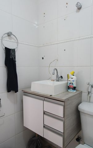 Apartamento para alugar com 85m², 2 quartos e 2 vagasBanheiro social