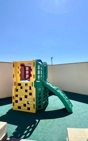 Apartamento para alugar com 54m², 2 quartos e 1 vaga Apartamento para alugar com 54m², 2 quartos e 1 vagaÁrea comum - Playground
