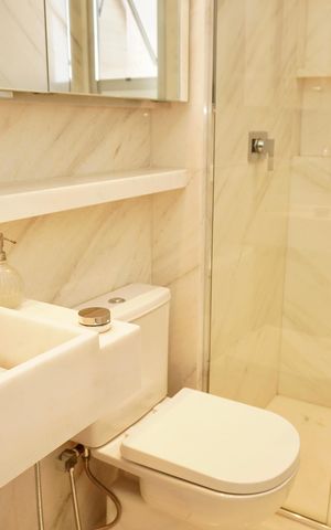 Apartamento para alugar com 82m², 3 quartos e 2 vagasBanheiro Social