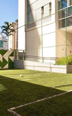 Apartamento para alugar com 82m², 3 quartos e 2 vagasÁrea comum - Quadra com Gramado