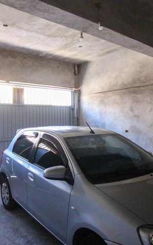 Casa à venda com 168m², 3 quartos e 2 vagas Casa à venda com 168m², 3 quartos e 2 vagasGaragem